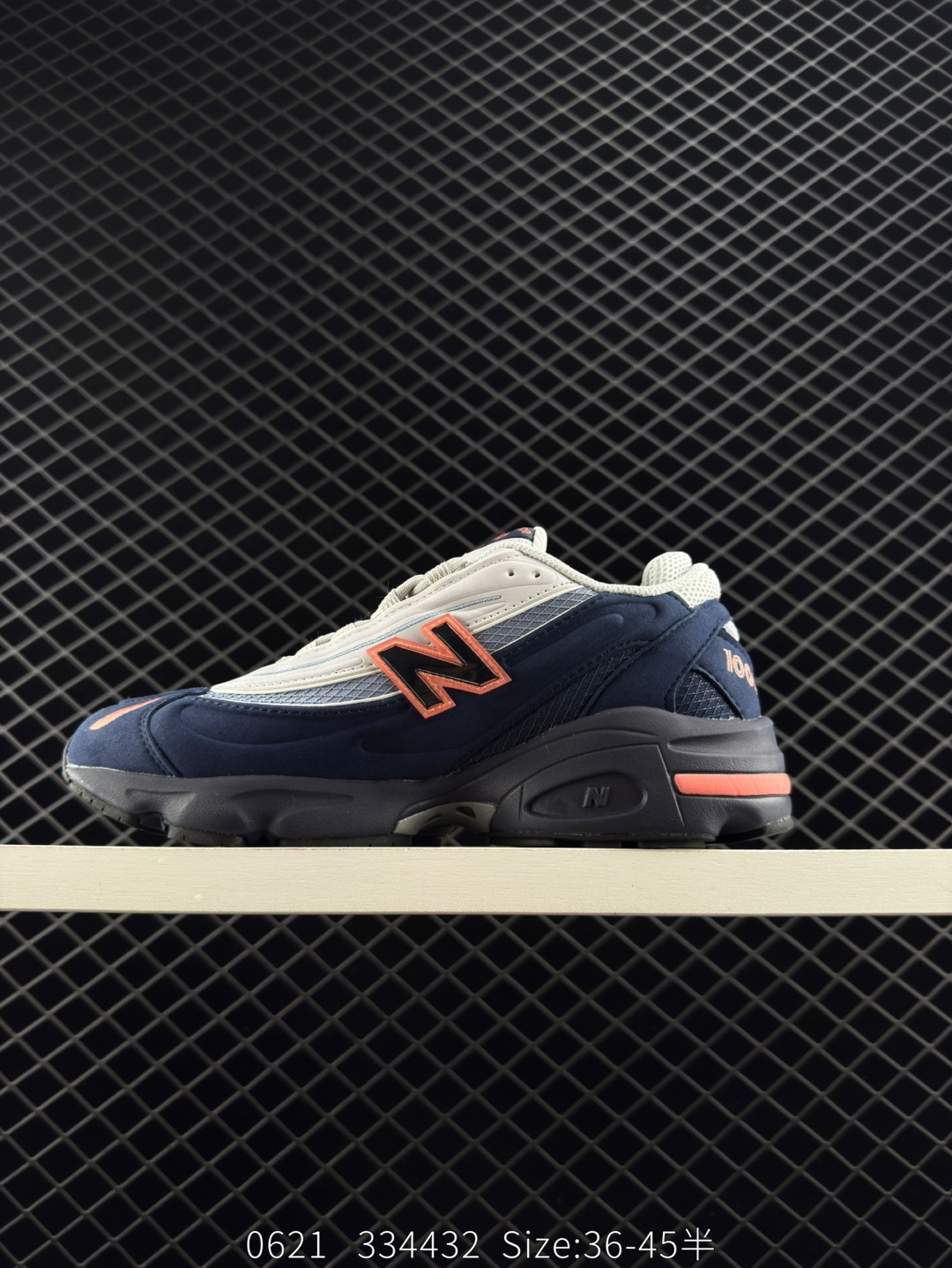 New Balance M1000